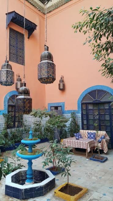 Riad Dar Kader Chambre Saumon مراكش المظهر الخارجي الصورة