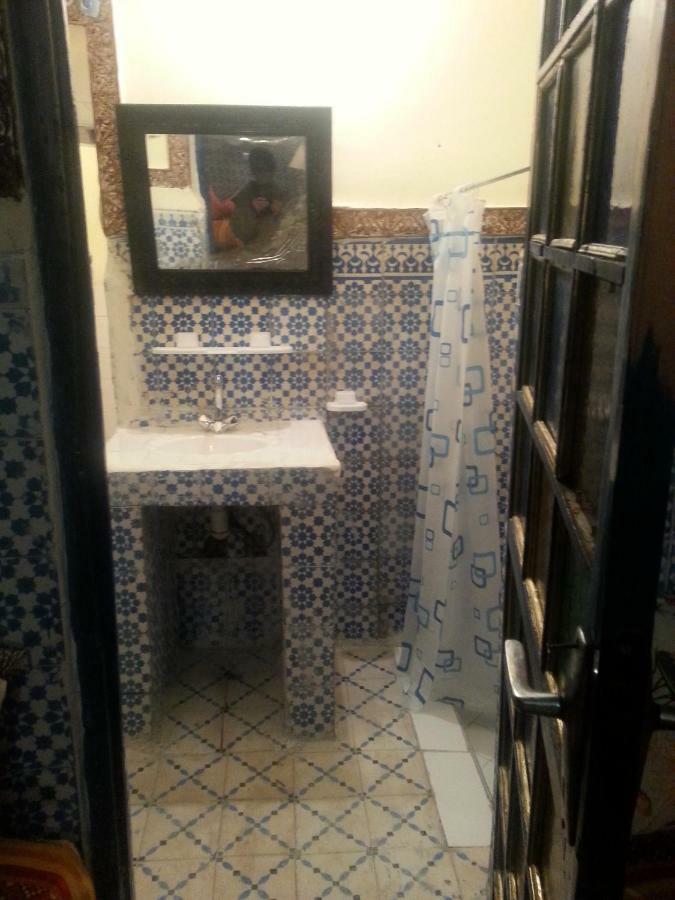 Riad Dar Kader Chambre Saumon مراكش المظهر الخارجي الصورة