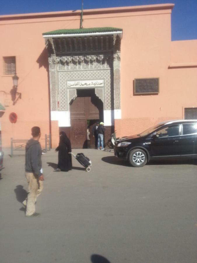 Riad Dar Kader Chambre Saumon مراكش المظهر الخارجي الصورة